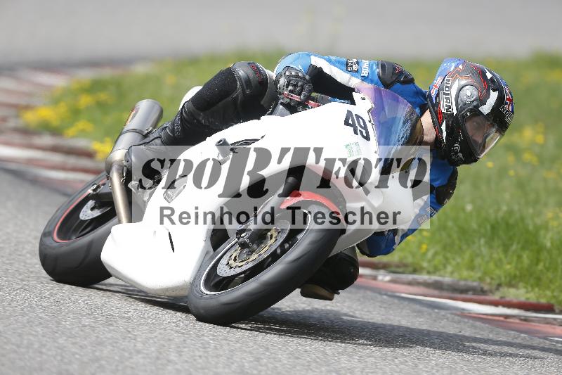 /37 28.07.2025 Dunlop Ride und Test Day ADR/Trackday Erfahren gelb Trackday schnell  rot/49